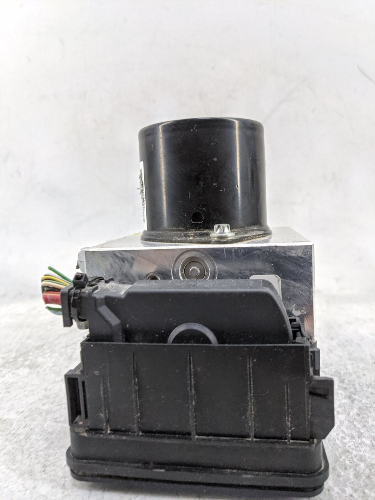 2013-2016 Chevrolet Malibu Anti-Lock Brake ABS Pump Module Actuator OEM P/N:22863598 16817037 Fits Fits 2012 2013 2014 2015 