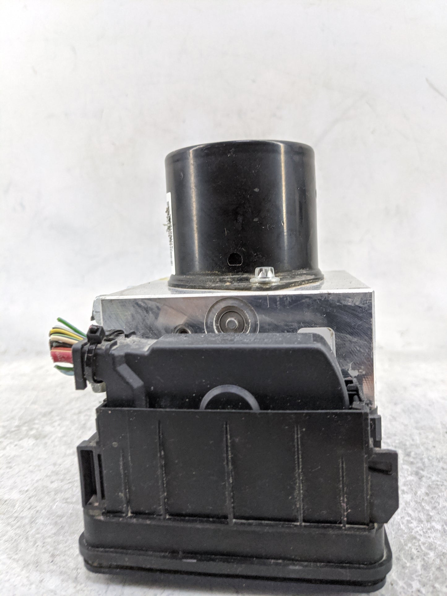 2013-2016 Chevrolet Malibu ABS Pump Control Module Replacement P/N:22863598 16817037 Fits Fits 2012 2013 2014 2015 2016 OEM 