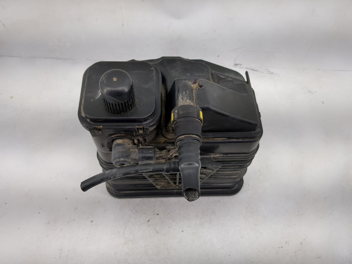 2015 Chevrolet Malibu Fuel Vapor Charcoal Canister 1479244 - Oemusedautoparts1.com