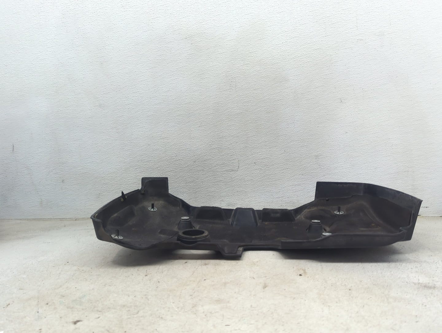 2015 Chevrolet Malibu Engine Cover 1479491 - Oemusedautoparts1.com