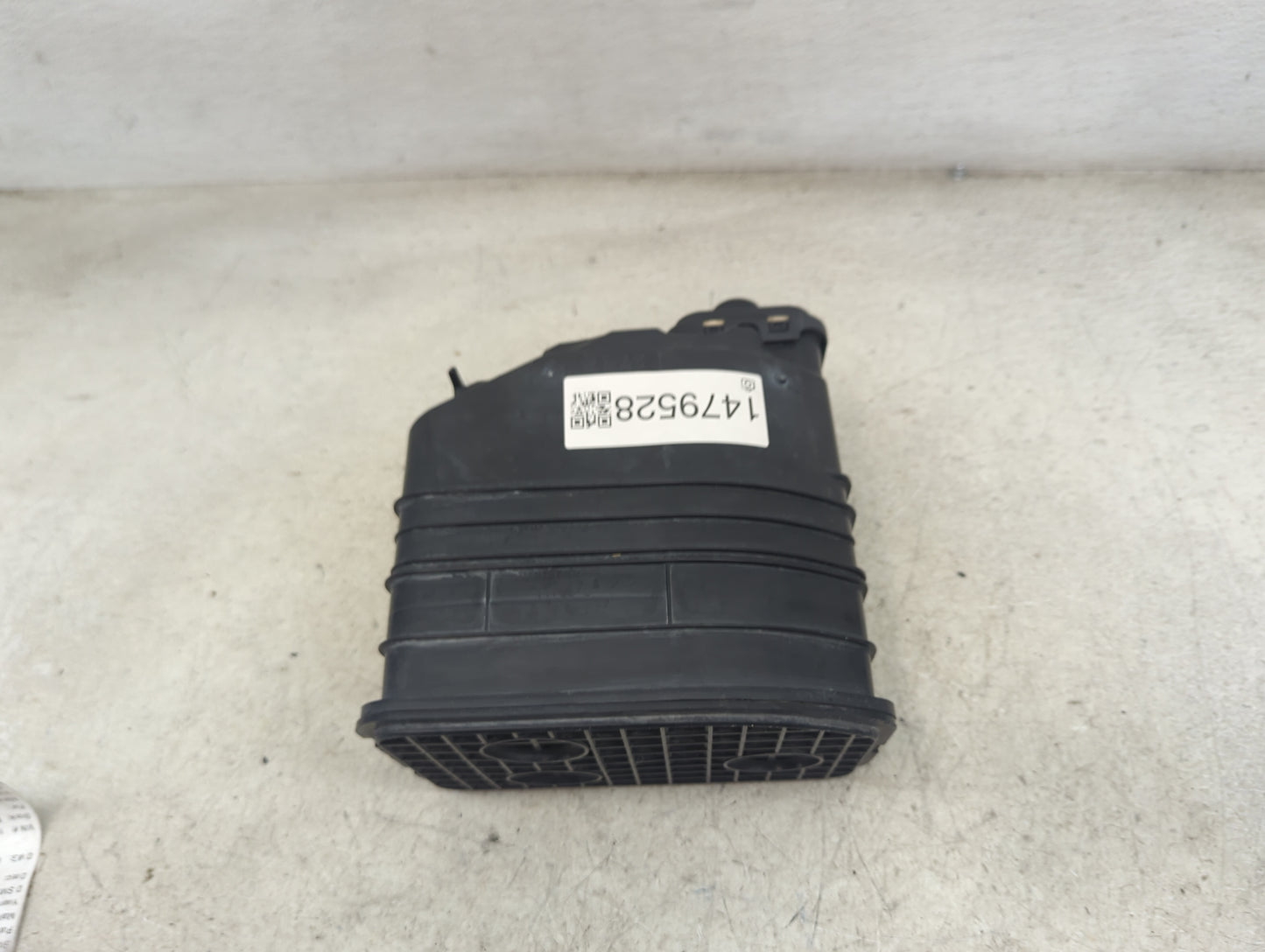2015 Chevrolet Malibu Fuel Vapor Charcoal Canister 1479528 - Oemusedautoparts1.com
