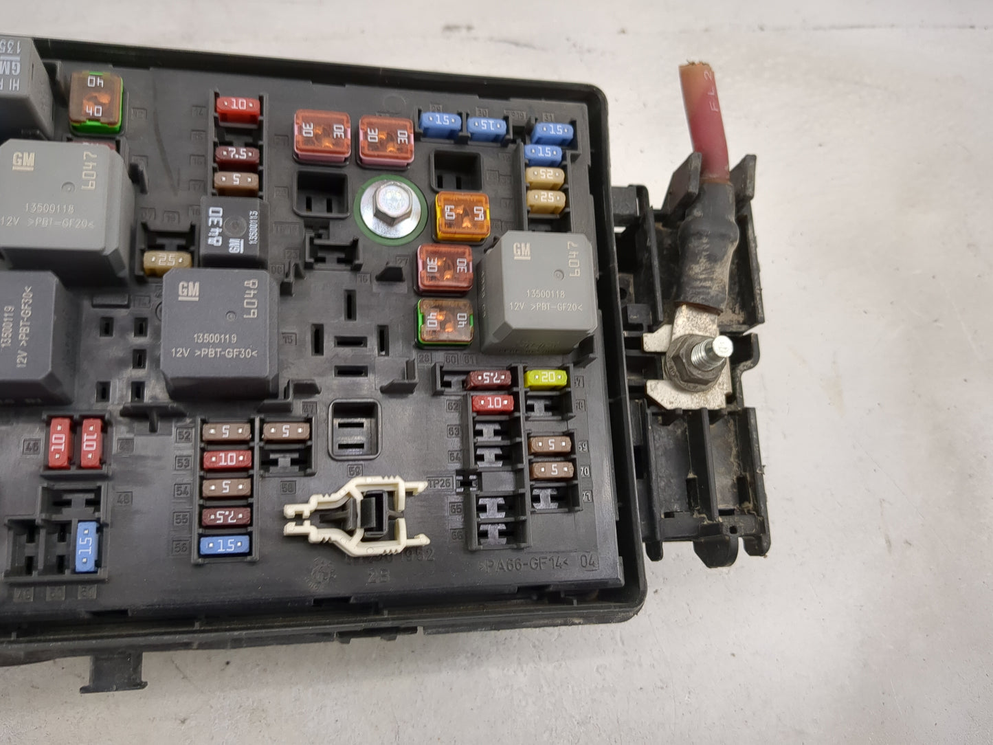 2014-2016 Chevrolet Malibu Fusebox Fuse Box Panel Relay Module P/N:13500127 13500128, 13500114, 13500120 Fits Fits 2014 2015