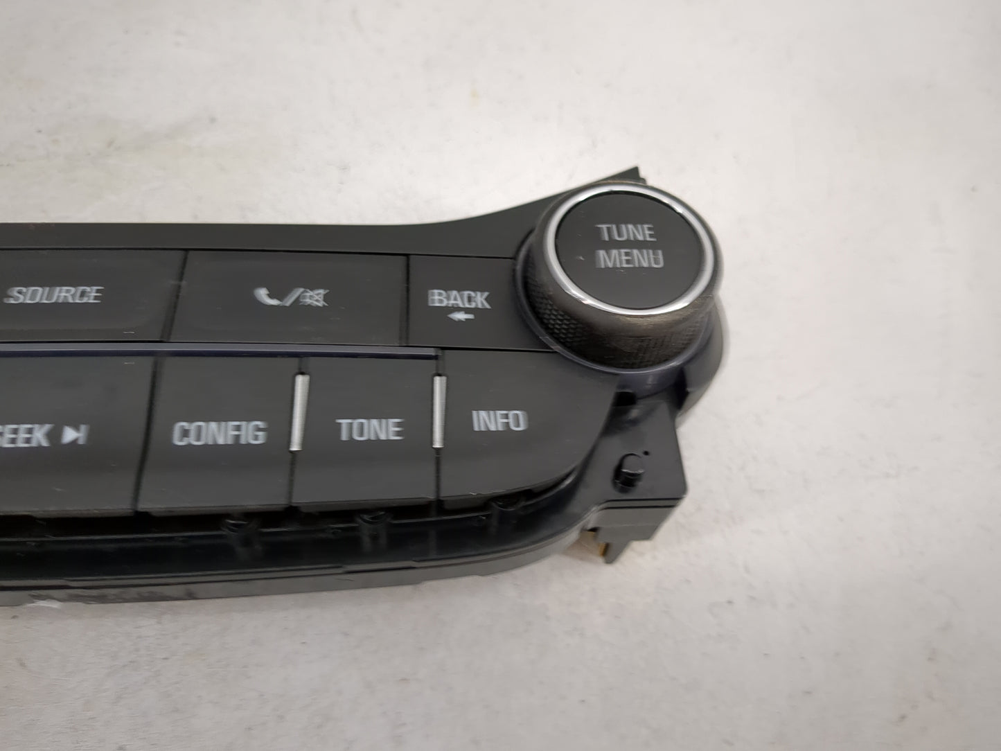 2014-2016 Chevrolet Malibu Radio Control Panel 1480509 - Oemusedautoparts1.com