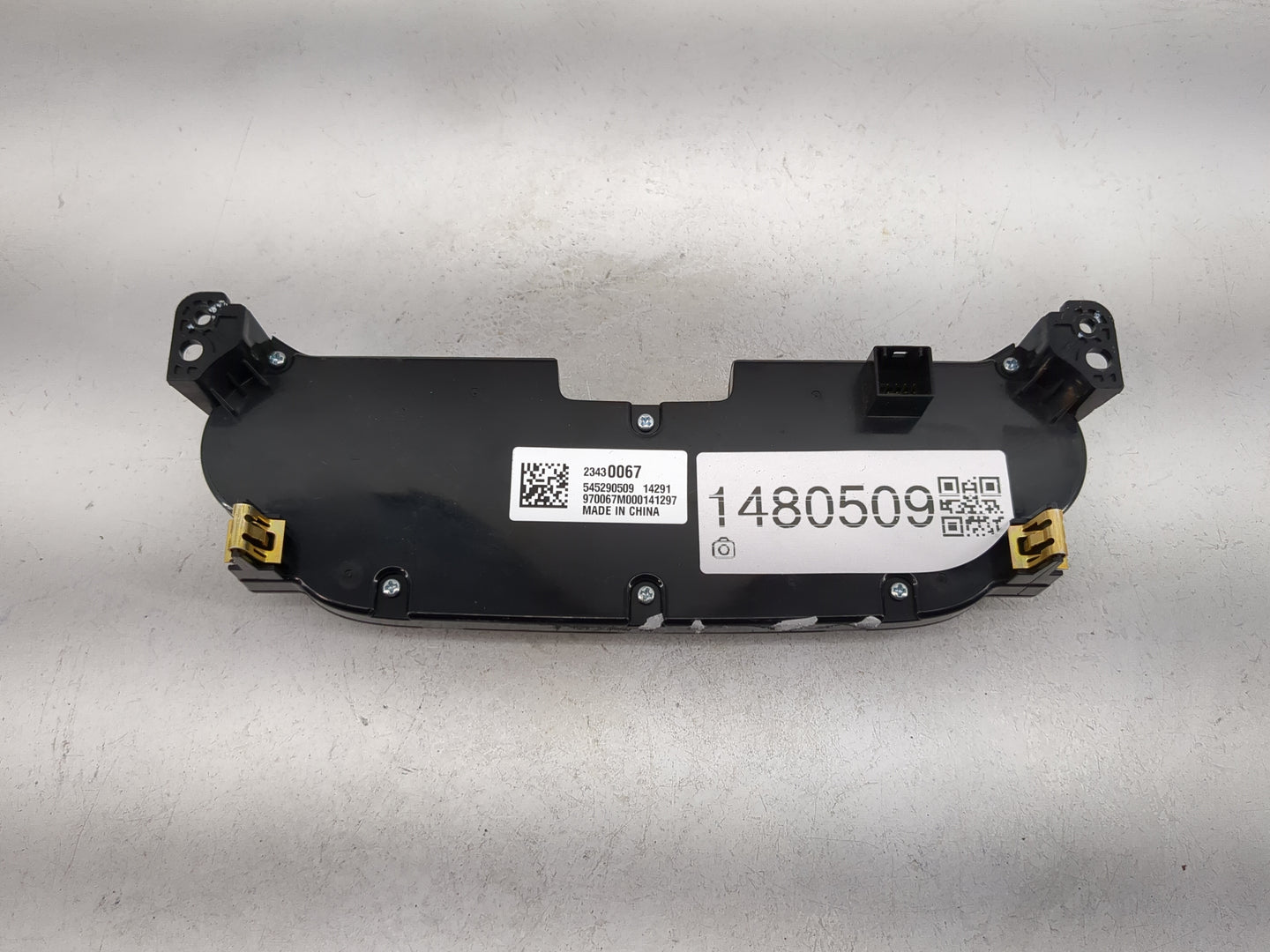 2014-2016 Chevrolet Malibu Radio Control Panel 1480509 - Oemusedautoparts1.com