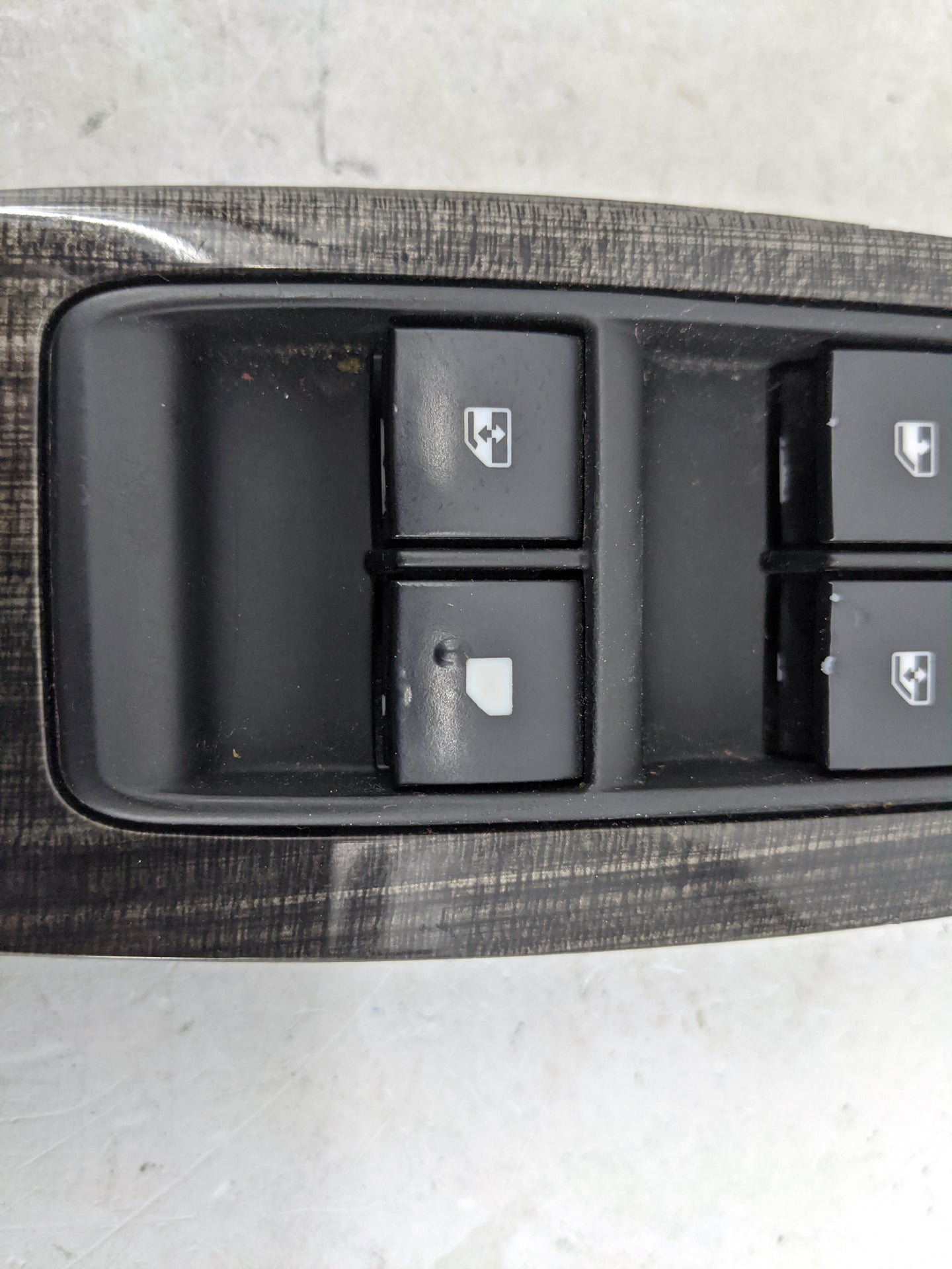 2014-2016 Chevrolet Malibu Master Power Window Switch Replacement Driver Side Left P/N:20983835 20982074 Fits OEM Used Auto 