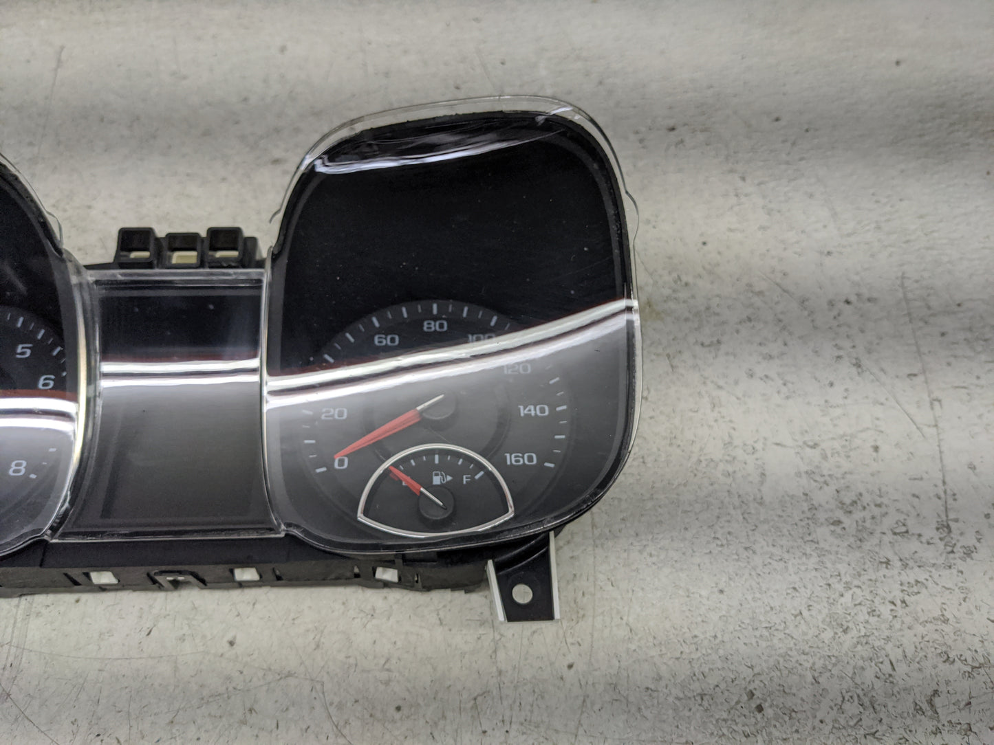 2014-2016 Chevrolet Malibu Instrument Cluster Speedometer Gauges P/N:23489226 71105000000X Miles: Fits Fits 2014 2015 2016 O