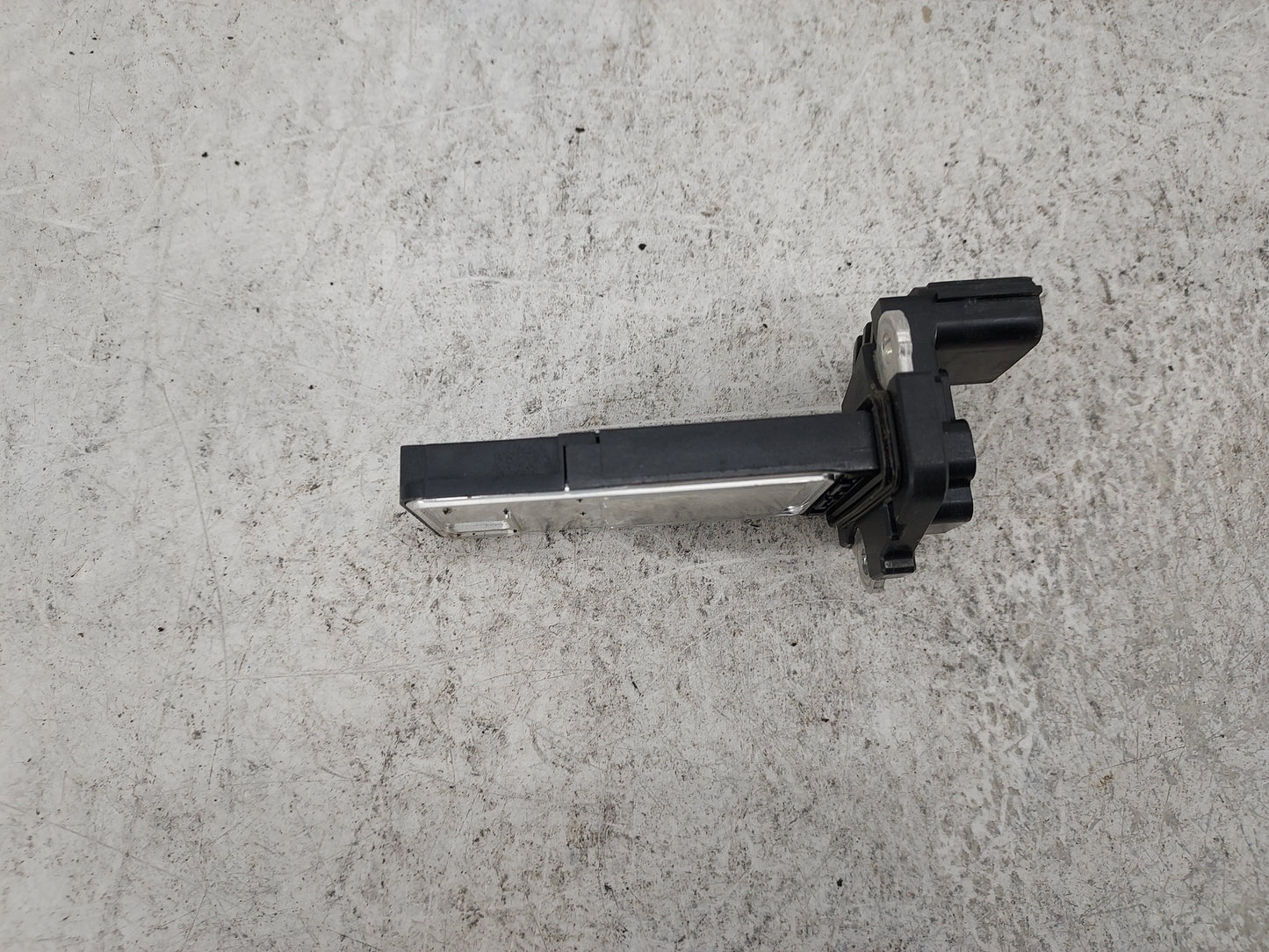 2013-2016 Chevrolet Malibu Mass Air Flow Meter Maf 1485777 - Oemusedautoparts1.com