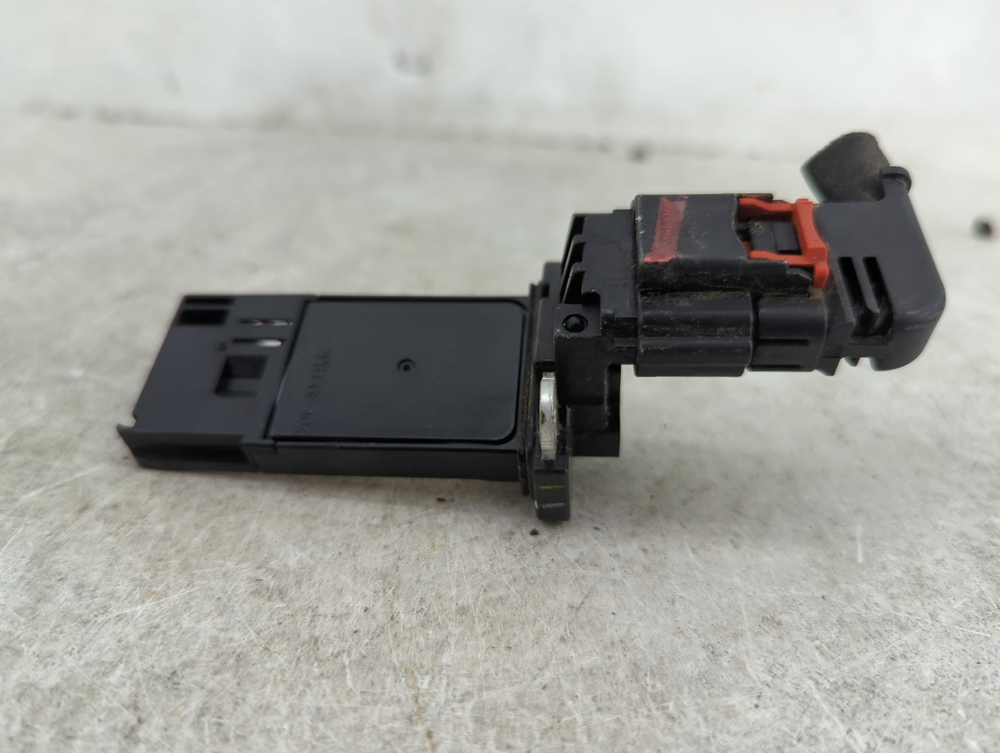 2013-2016 Chevrolet Malibu Mass Air Flow Meter Maf 1488112 - Oemusedautoparts1.com