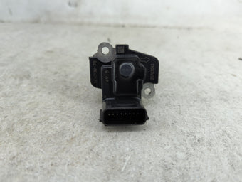 compare product 2013-2016 Chevrolet Malibu Mass Air Flow Meter Maf 1488143