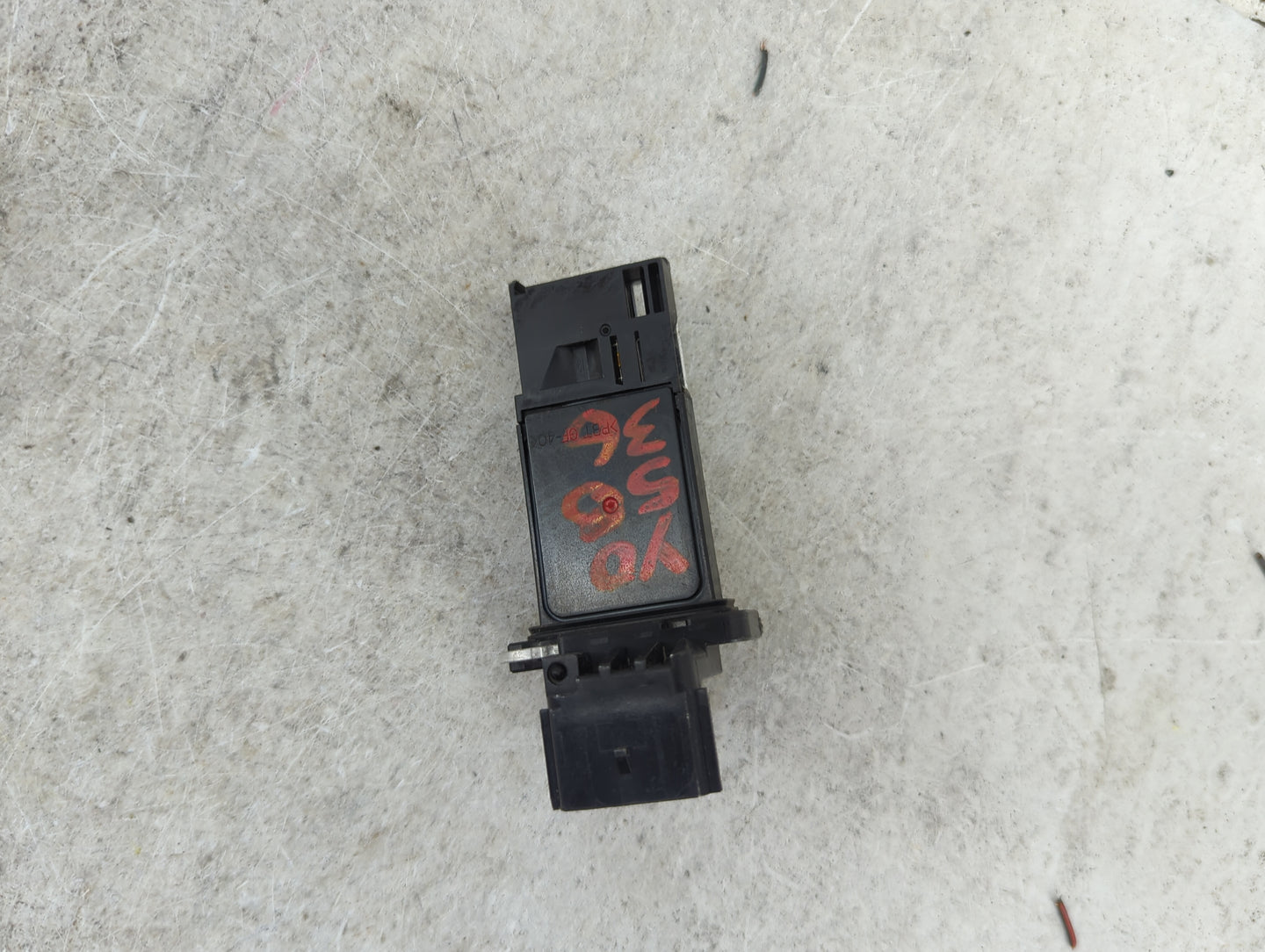 2013-2016 Chevrolet Malibu Mass Air Flow Meter Maf 1488143 - Oemusedautoparts1.com