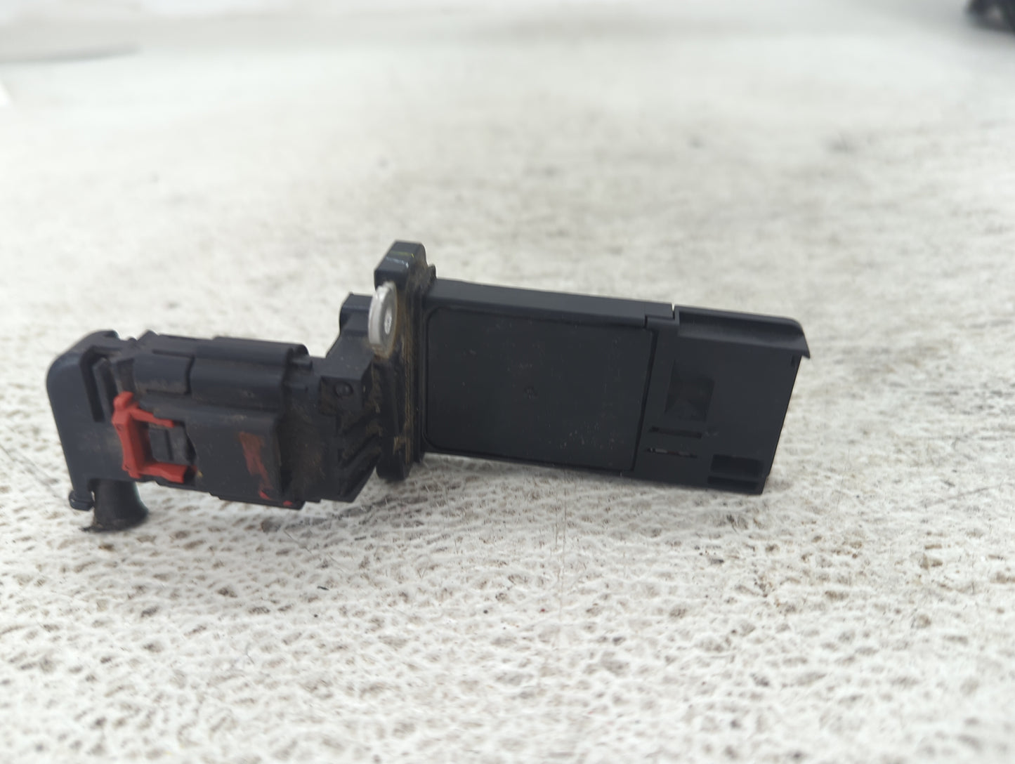 2013-2016 Chevrolet Malibu Mass Air Flow Meter Maf 1489807 - Oemusedautoparts1.com