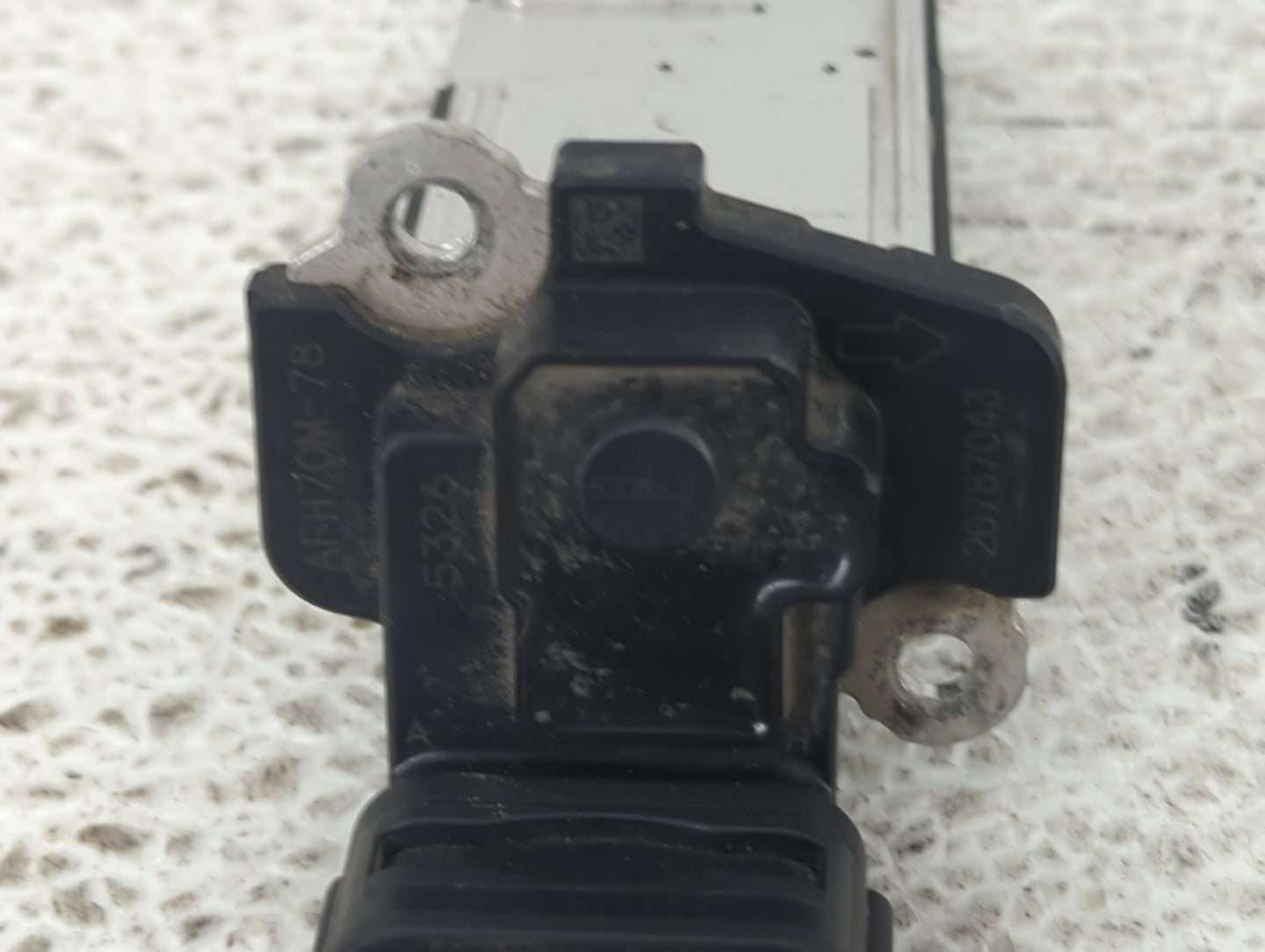 2013-2016 Chevrolet Malibu Mass Air Flow Meter Maf 1489807 - Oemusedautoparts1.com