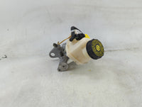 2013-2016 Chevrolet Malibu Brake Master Cylinder 1490137 - Oemusedautoparts1.com