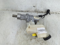 2013-2016 Chevrolet Malibu Brake Master Cylinder 1492432 - Oemusedautoparts1.com