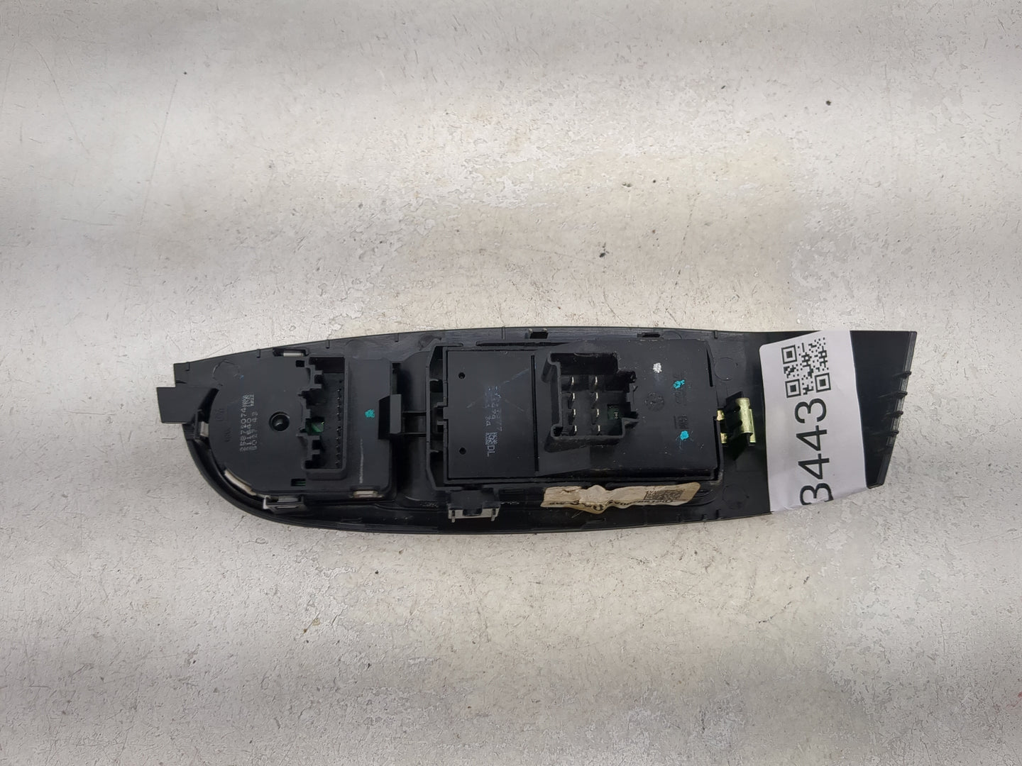 2014-2016 Chevrolet Malibu Master Power Window Switch Replacement Driver Side Left P/N:SW3835 V007861981 Fits OEM Used Auto 