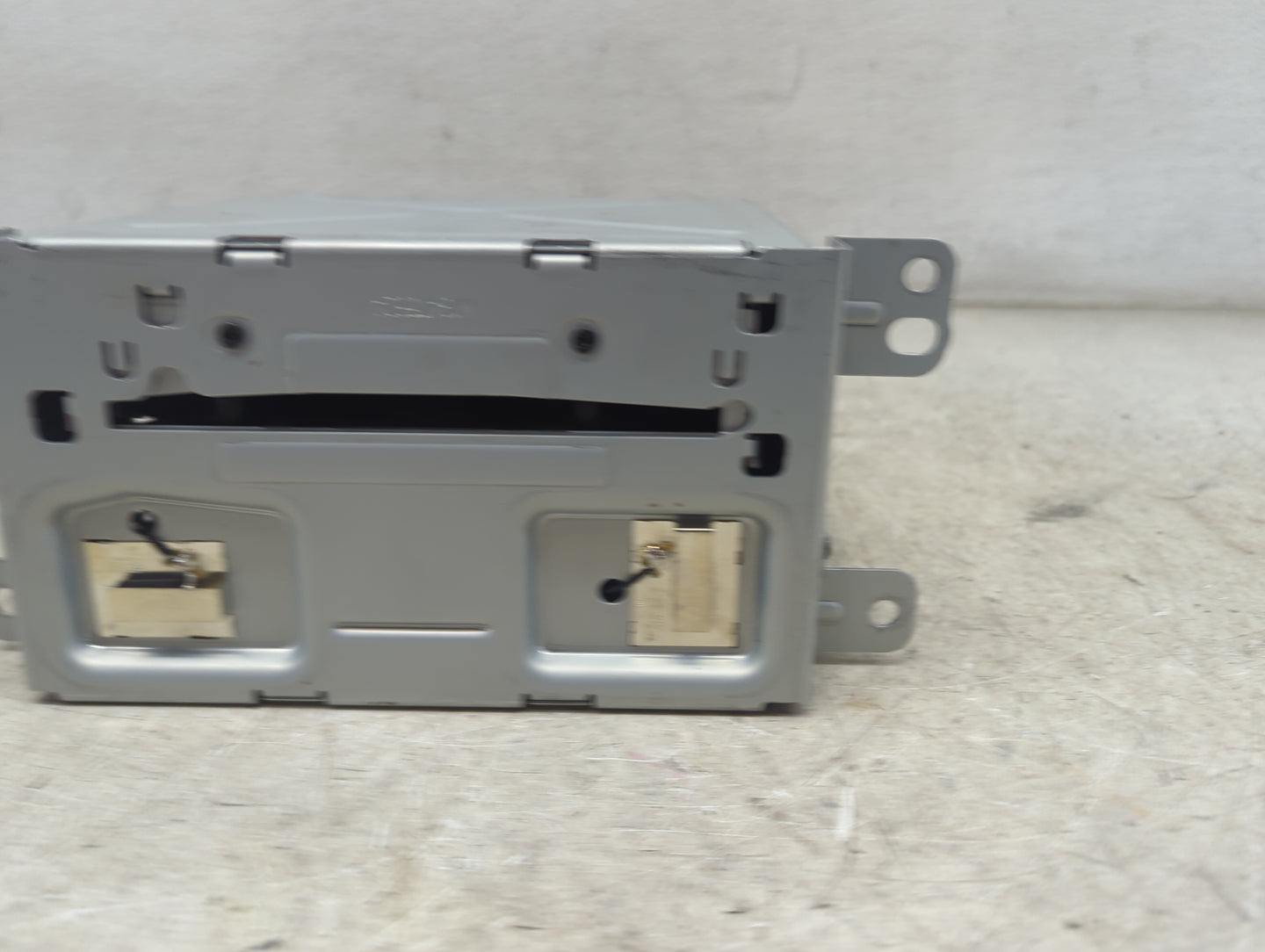 2014-2016 Chevrolet Malibu Radio Control Panel 1496178 - Oemusedautoparts1.com
