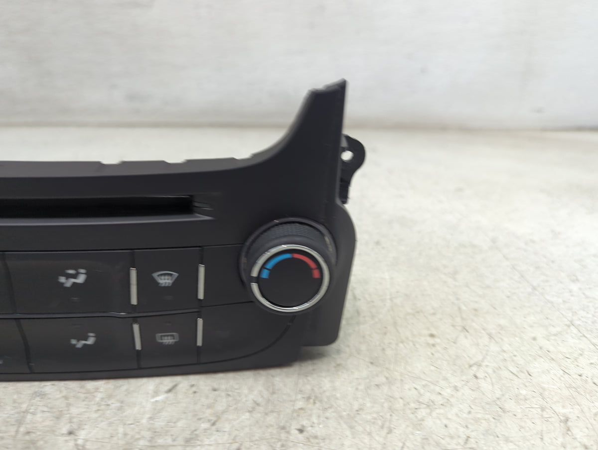 2013-2015 Chevrolet Malibu Climate Control Module Temperature AC/Heater Replacement P/N:23465797 545290509 Fits OEM Used Aut