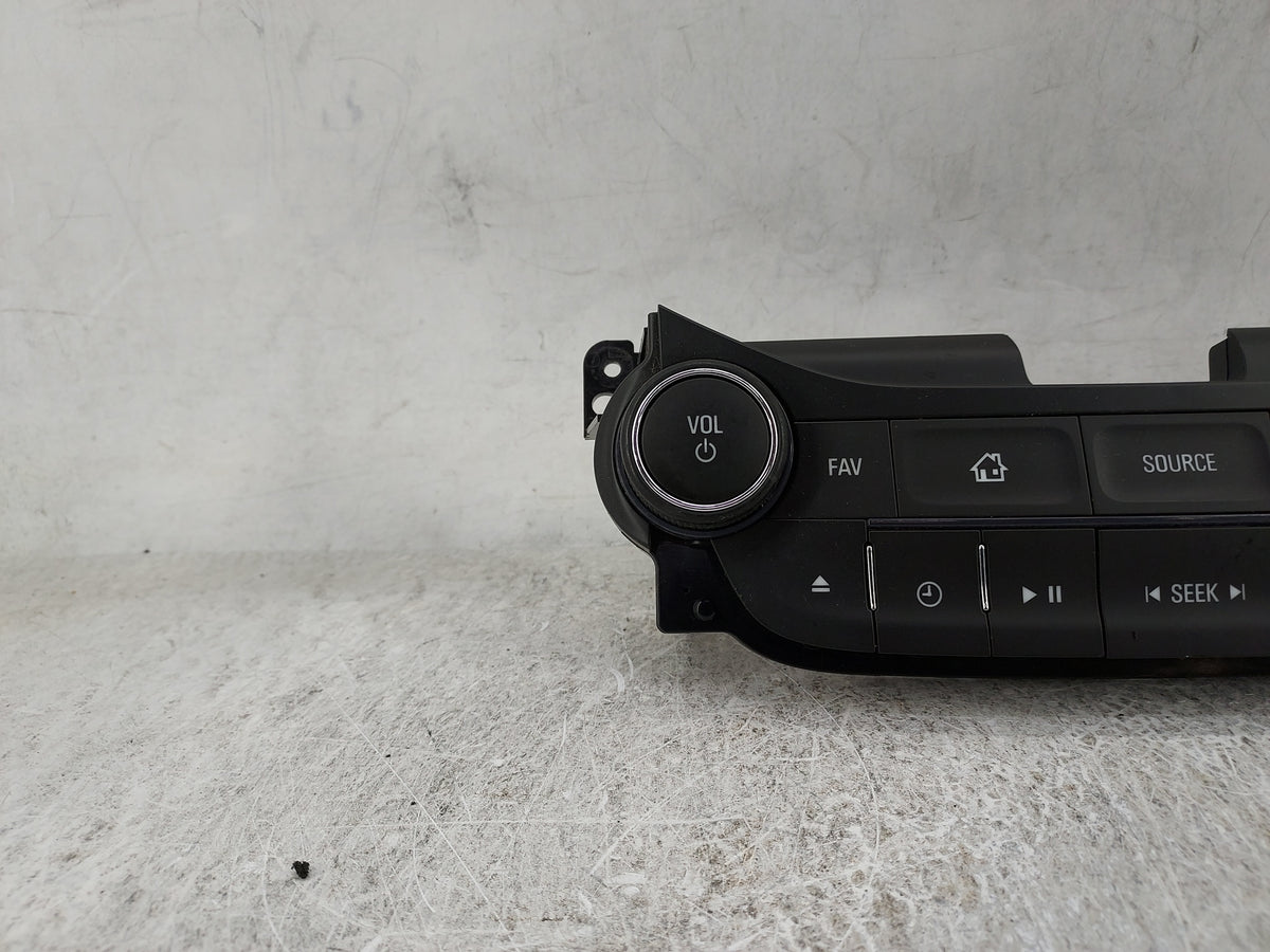 2014-2016 Chevrolet Malibu Radio Control Panel 1496318 - Oemusedautoparts1.com