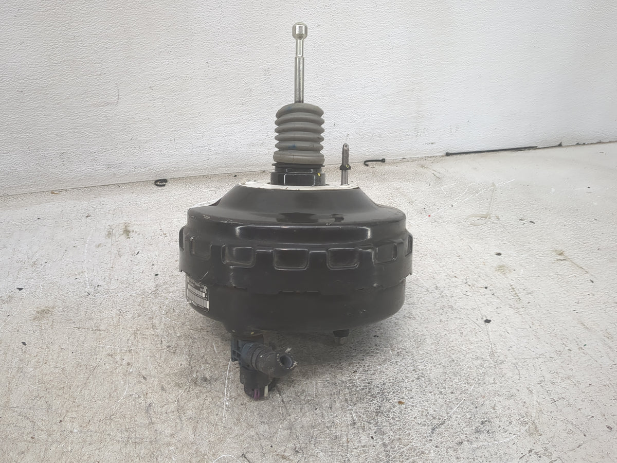2013-2016 Chevrolet Malibu Power Brake Booster Oem 1501180 - Oemusedautoparts1.com