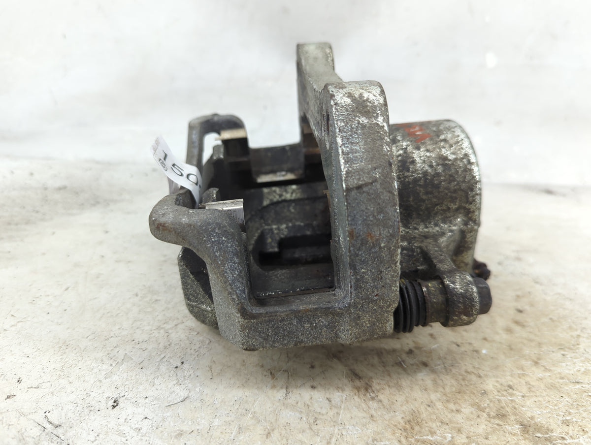2013-2016 Chevrolet Malibu Front Passenger Right Brake Caliper 1509798 - Oemusedautoparts1.com