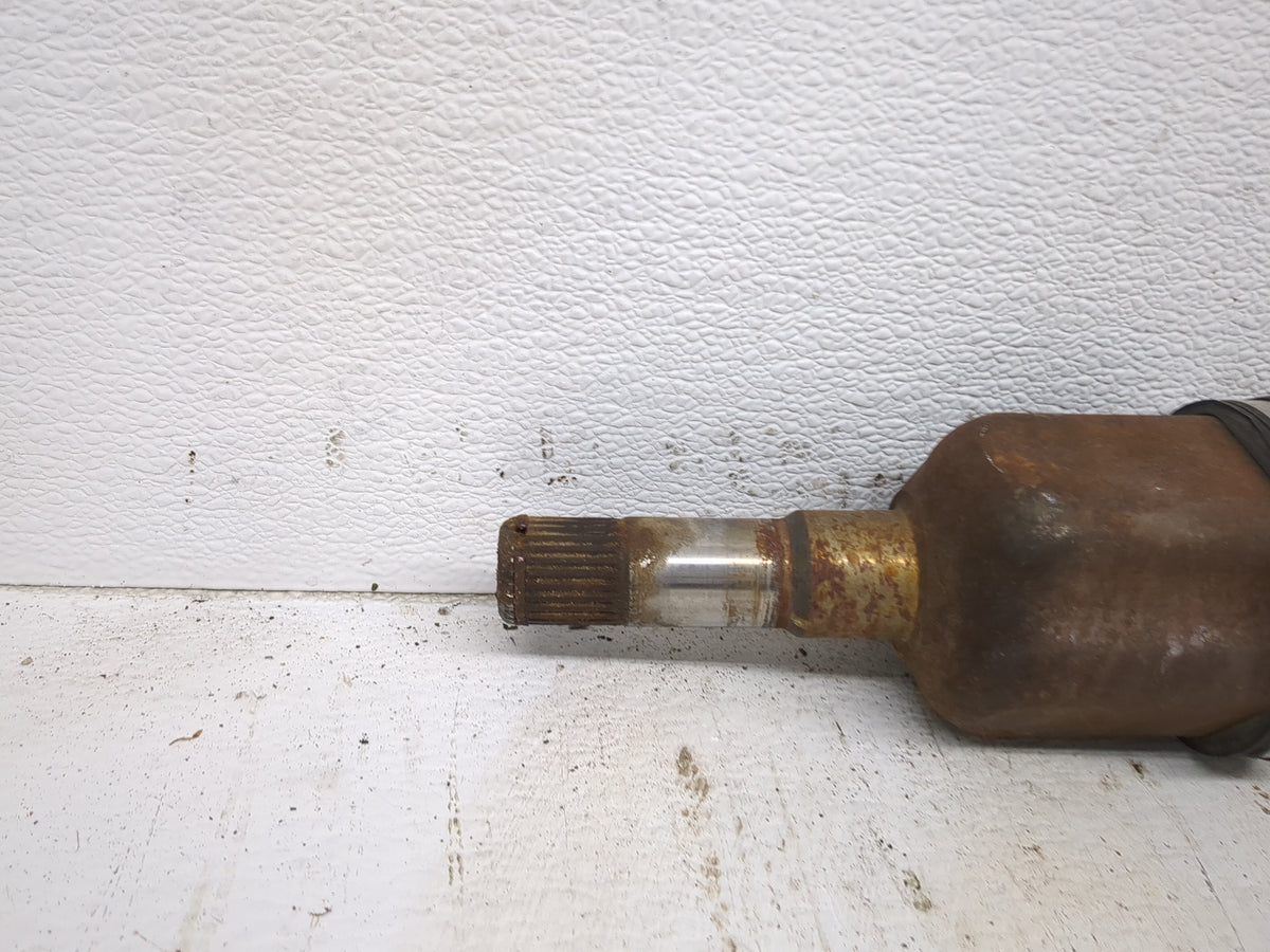 2013-2015 Chevrolet Malibu Axle Shaft Front Passenger Cv C/v 1520972 - Oemusedautoparts1.com