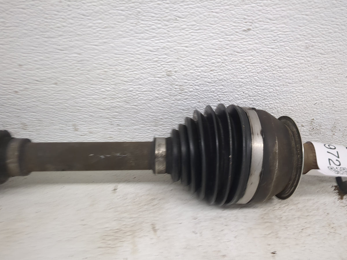 2013-2015 Chevrolet Malibu Axle Shaft Front Passenger Cv C/v 1520972 - Oemusedautoparts1.com