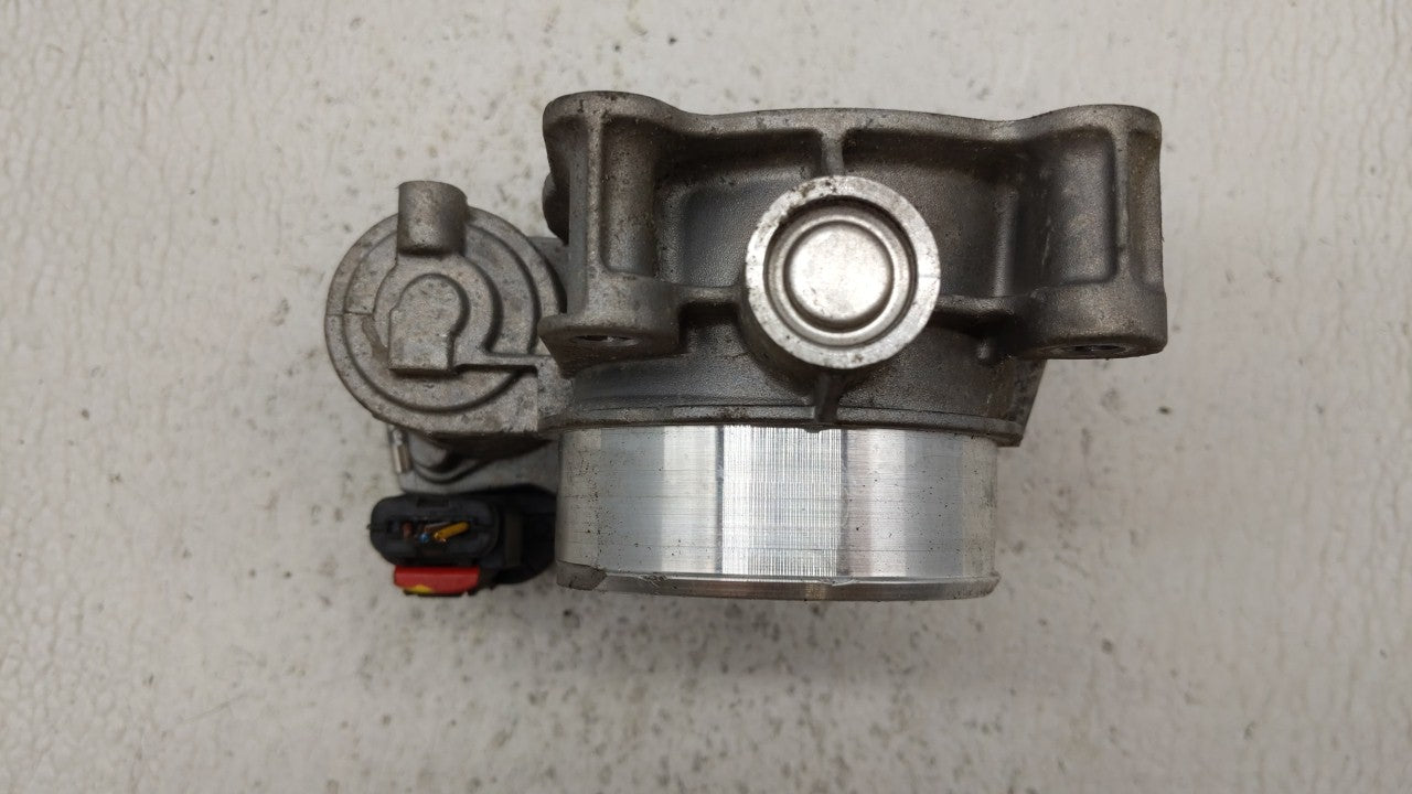 2013-2015 Chevrolet Malibu Throttle Body P/N:12627217DA 12669073DA Fits Fits 2013 2014 2015 2017 2018 OEM Used Auto Parts - 