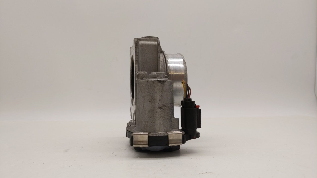 2013-2015 Chevrolet Malibu Throttle Body P/N:12627217DA 12669073DA Fits Fits 2013 2014 2015 2017 2018 OEM Used Auto Parts - 