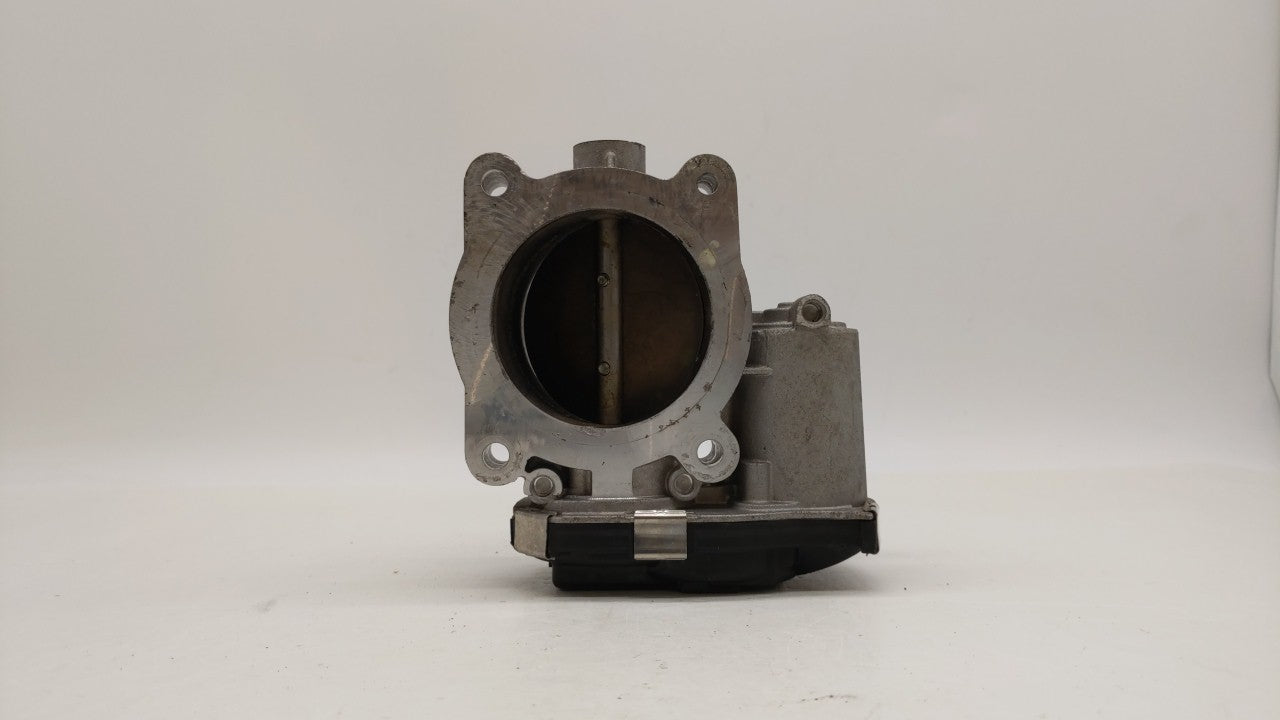 2013-2015 Chevrolet Malibu Throttle Body P/N:12627217DA 12669073DA Fits Fits 2013 2014 2015 2017 2018 OEM Used Auto Parts - 