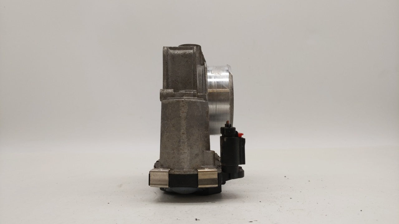2013-2015 Chevrolet Malibu Throttle Body P/N:12627217DA 12669073DA Fits Fits 2013 2014 2015 2017 2018 OEM Used Auto Parts - 