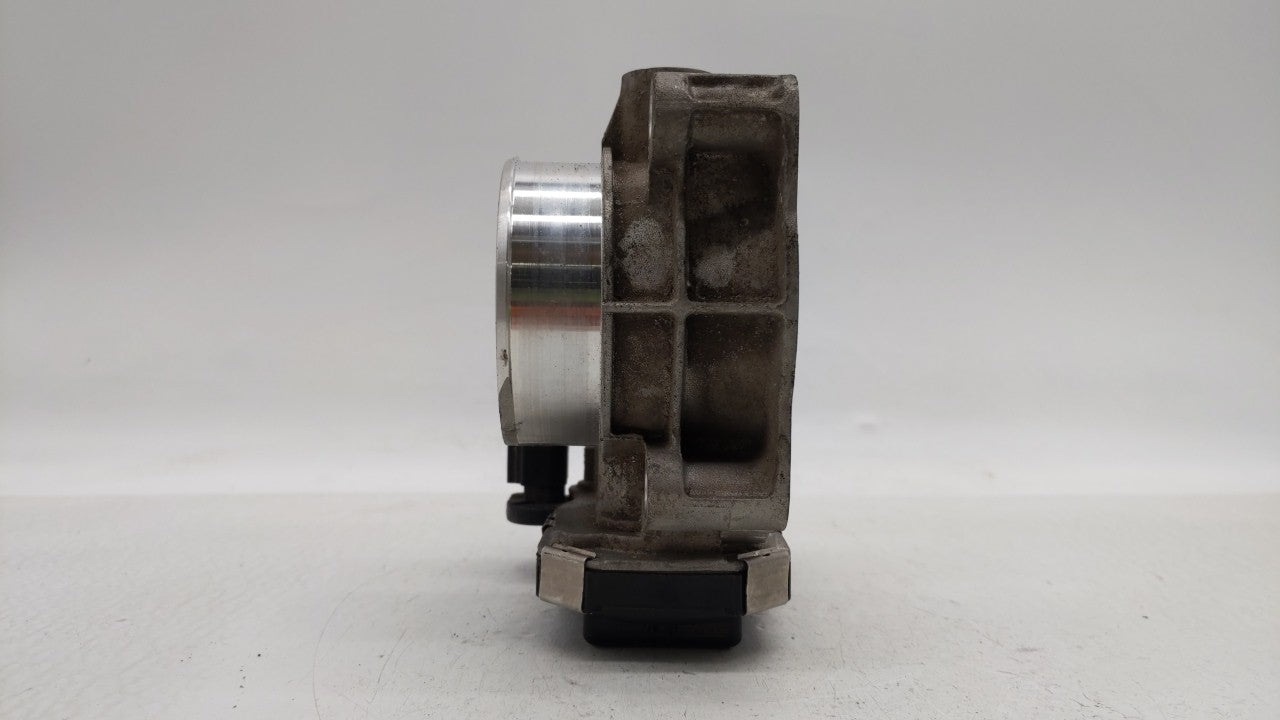 2013-2015 Chevrolet Malibu Throttle Body P/N:12627217DA 12669073DA Fits Fits 2013 2014 2015 2017 2018 OEM Used Auto Parts - 
