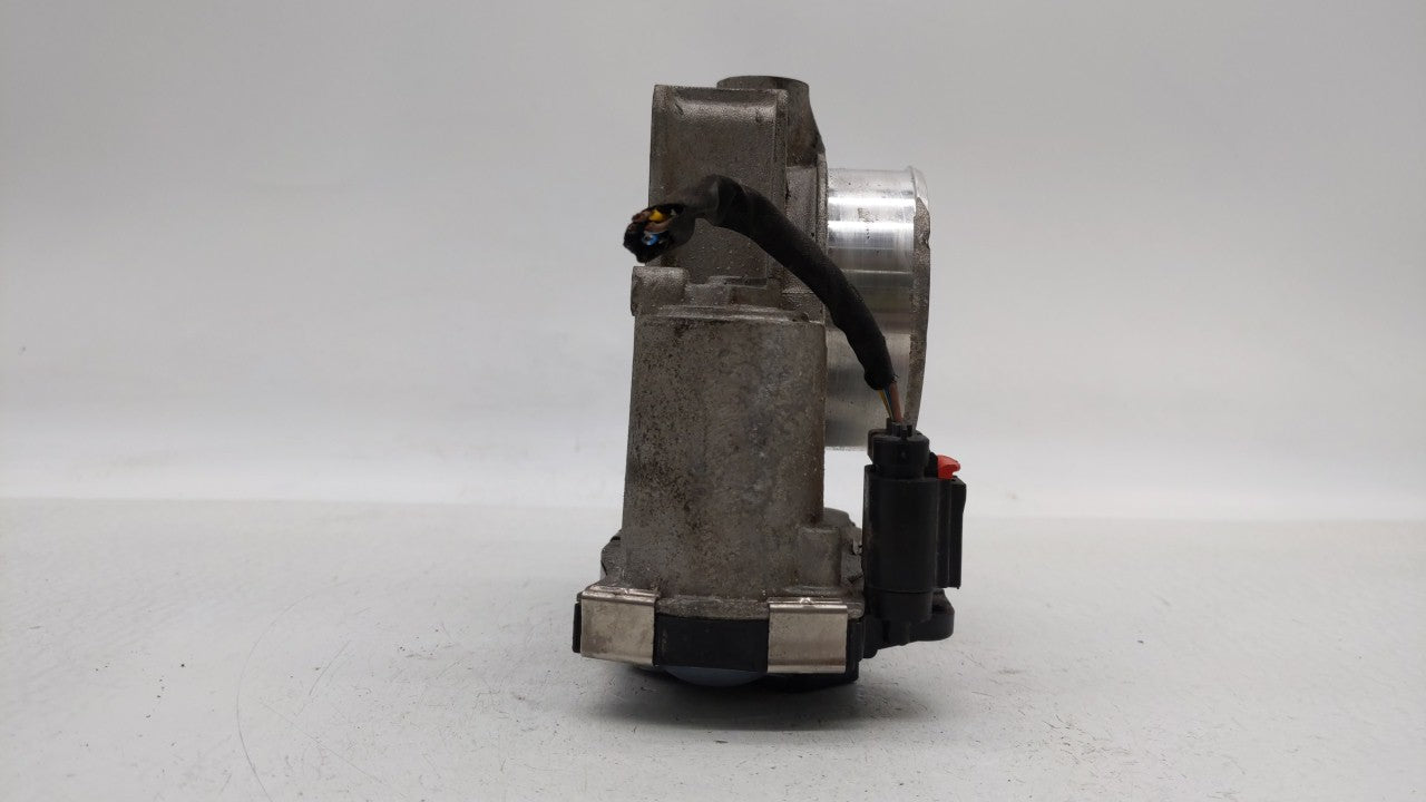 2013-2015 Chevrolet Malibu Throttle Body P/N:12627217DA 12669073DA Fits Fits 2013 2014 2015 2017 2018 OEM Used Auto Parts - 