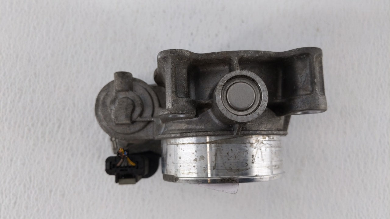 2013-2015 Chevrolet Malibu Throttle Body P/N:12627217DA 12669073DA Fits Fits 2013 2014 2015 2017 2018 OEM Used Auto Parts - 