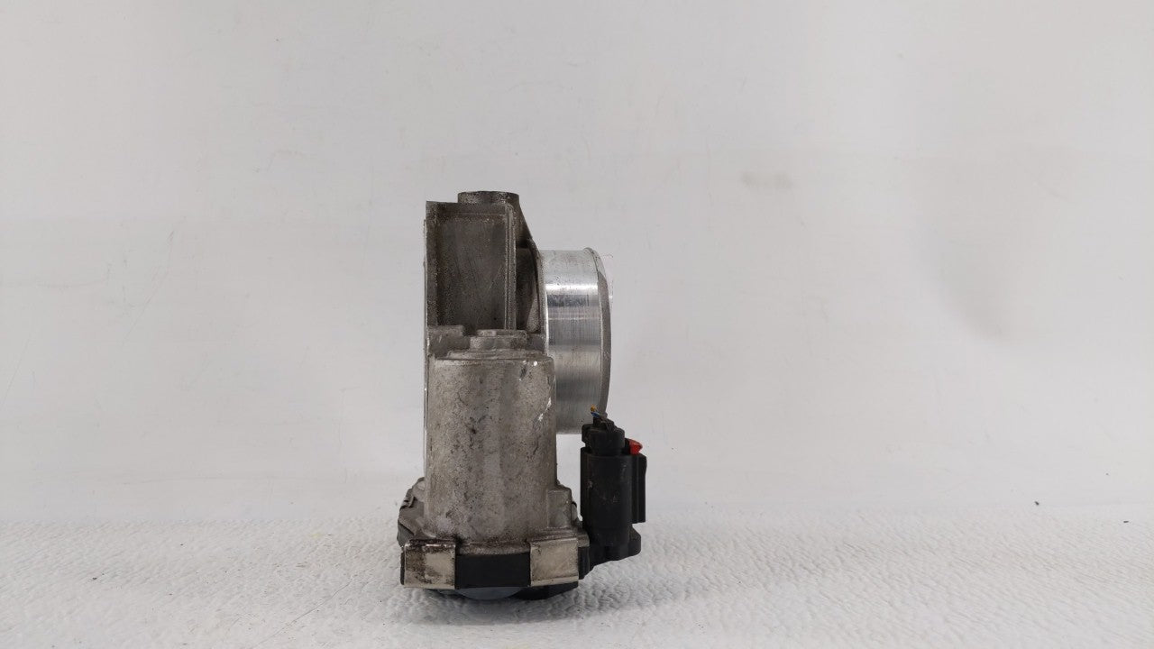 2013-2015 Chevrolet Malibu Throttle Body P/N:12627217DA 12669073DA Fits Fits 2013 2014 2015 2017 2018 OEM Used Auto Parts - 