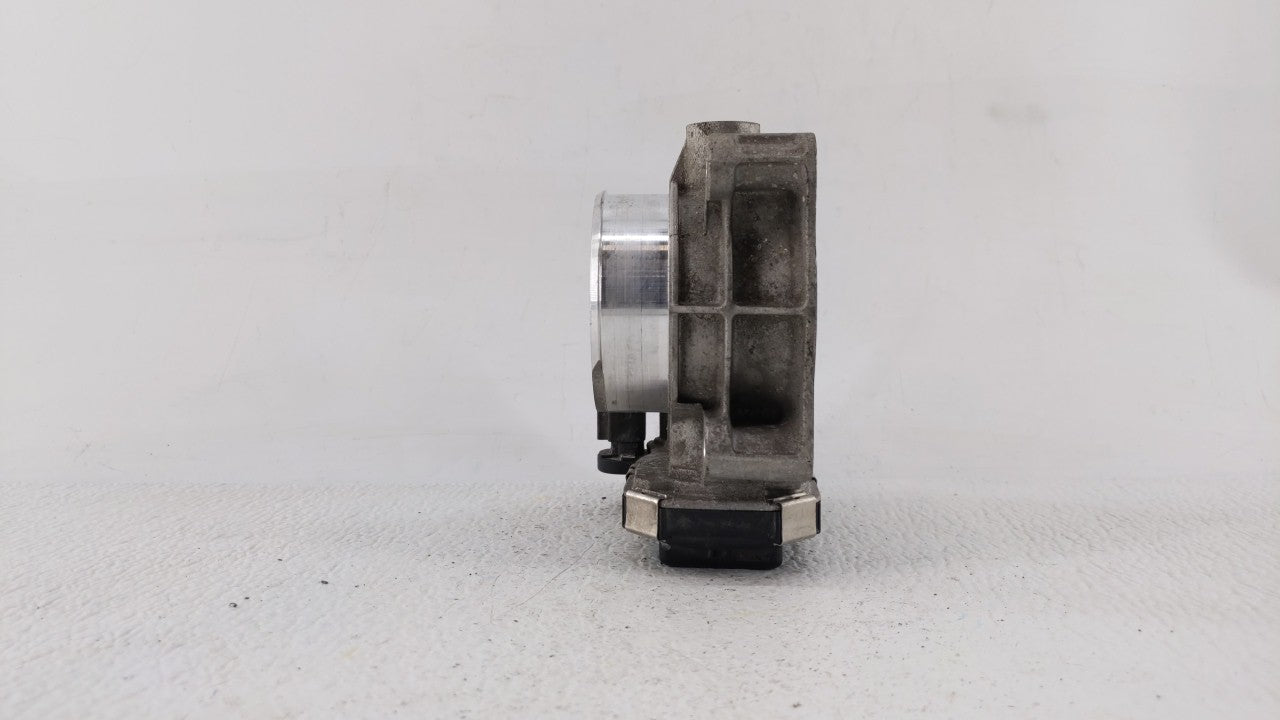 2013-2015 Chevrolet Malibu Throttle Body P/N:12627217DA 12669073DA Fits Fits 2013 2014 2015 2017 2018 OEM Used Auto Parts - 