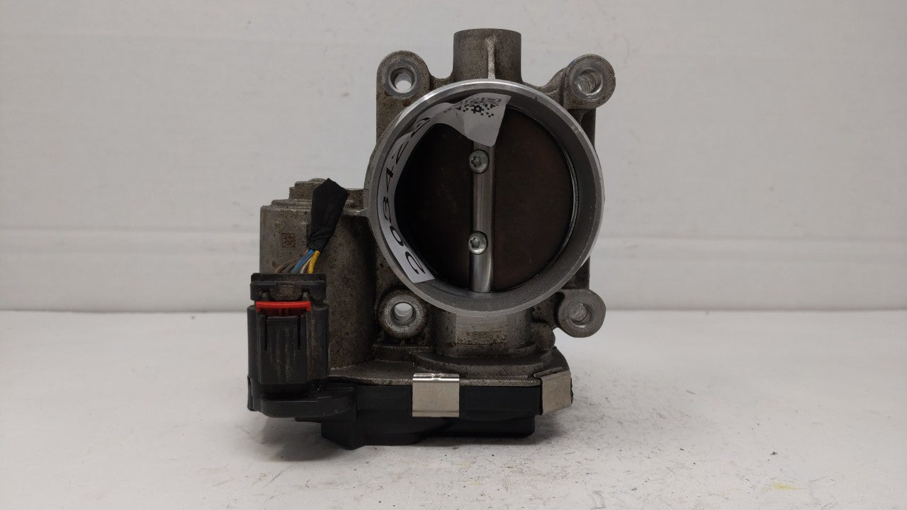 2013-2015 Chevrolet Malibu Throttle Body P/N:12627217DA 12669073DA Fits Fits 2013 2014 2015 2017 2018 OEM Used Auto Parts - 