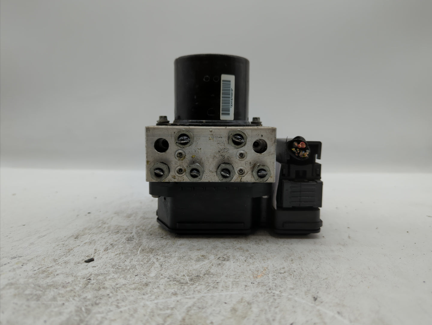 2013-2016 Chevrolet Malibu ABS Pump Control Module Replacement P/N:22973923 22827930, 22888501 Fits Fits 2012 2013 2014 2015