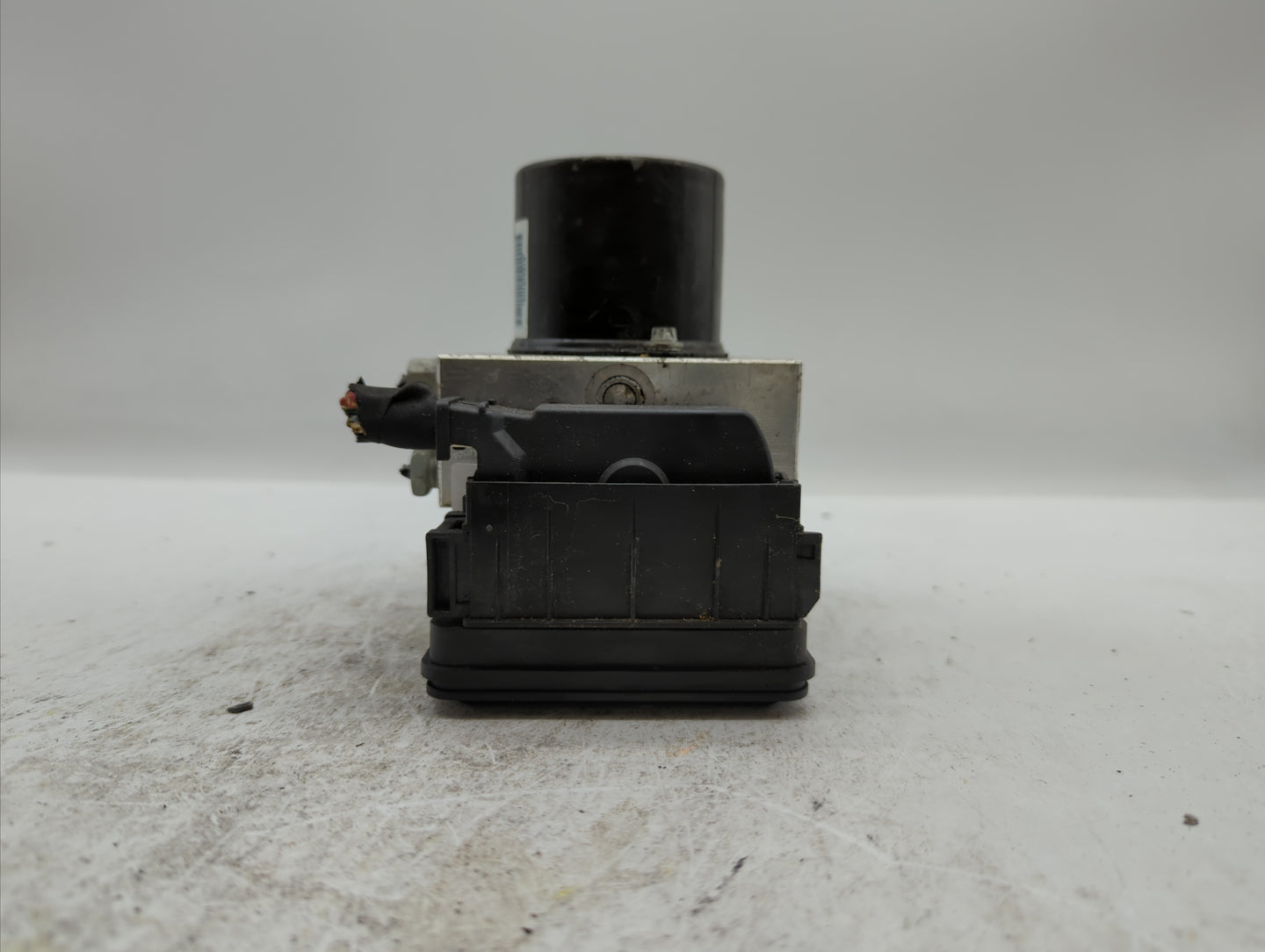 2013-2016 Chevrolet Malibu ABS Pump Control Module Replacement P/N:22973923 22827930, 22888501 Fits Fits 2012 2013 2014 2015