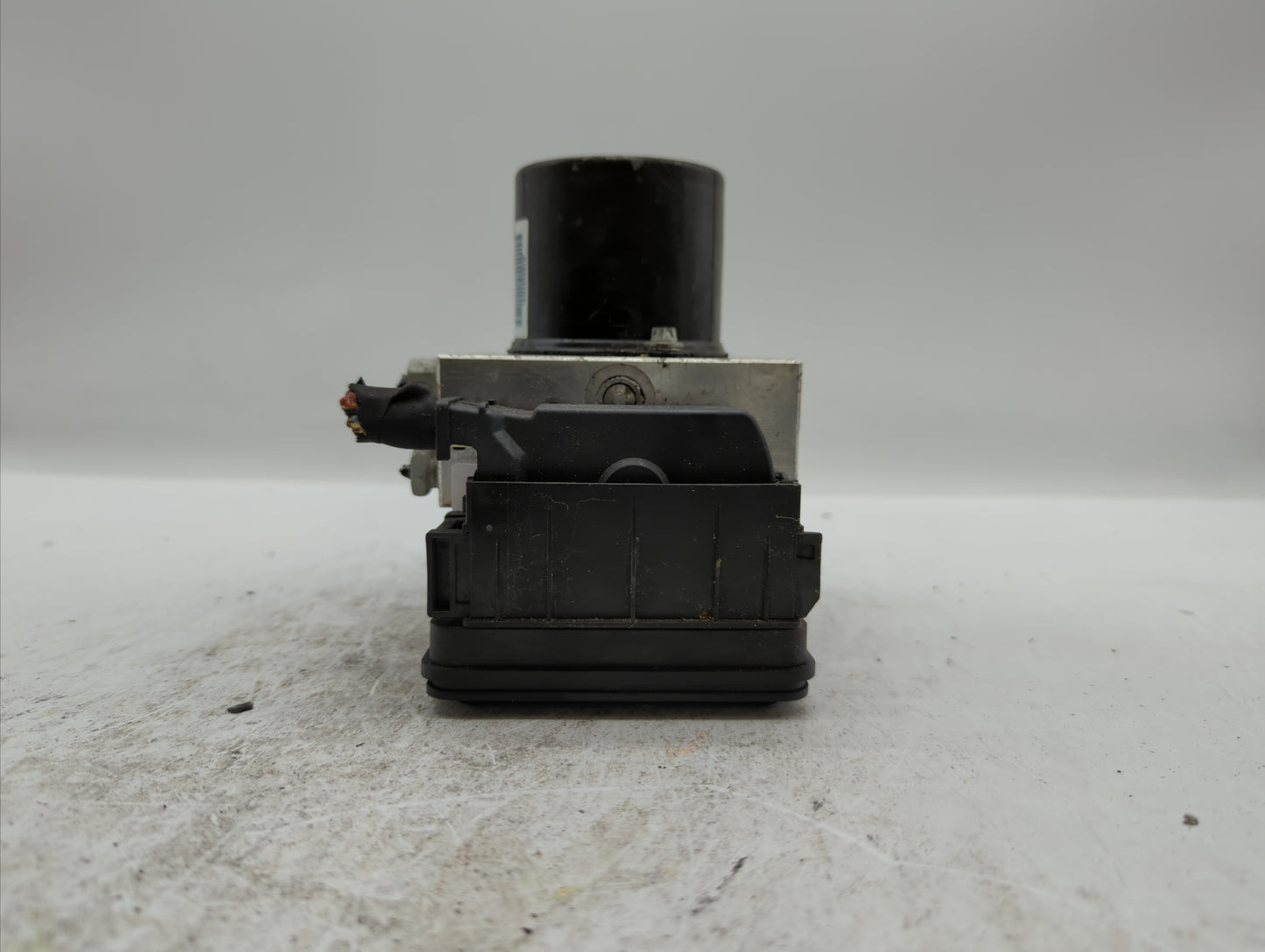 2013-2016 Chevrolet Malibu ABS Pump Control Module Replacement P/N:22973923 22827930, 22888501 Fits Fits 2012 2013 2014 2015
