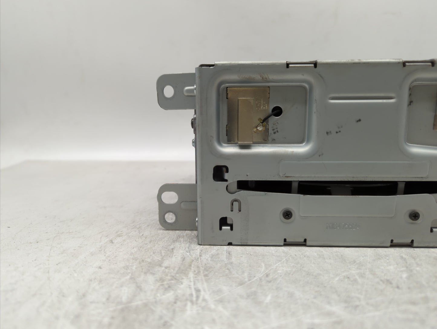 2014-2016 Chevrolet Malibu Am Fm Cd Player Radio Receiver - Oemusedautoparts1.com