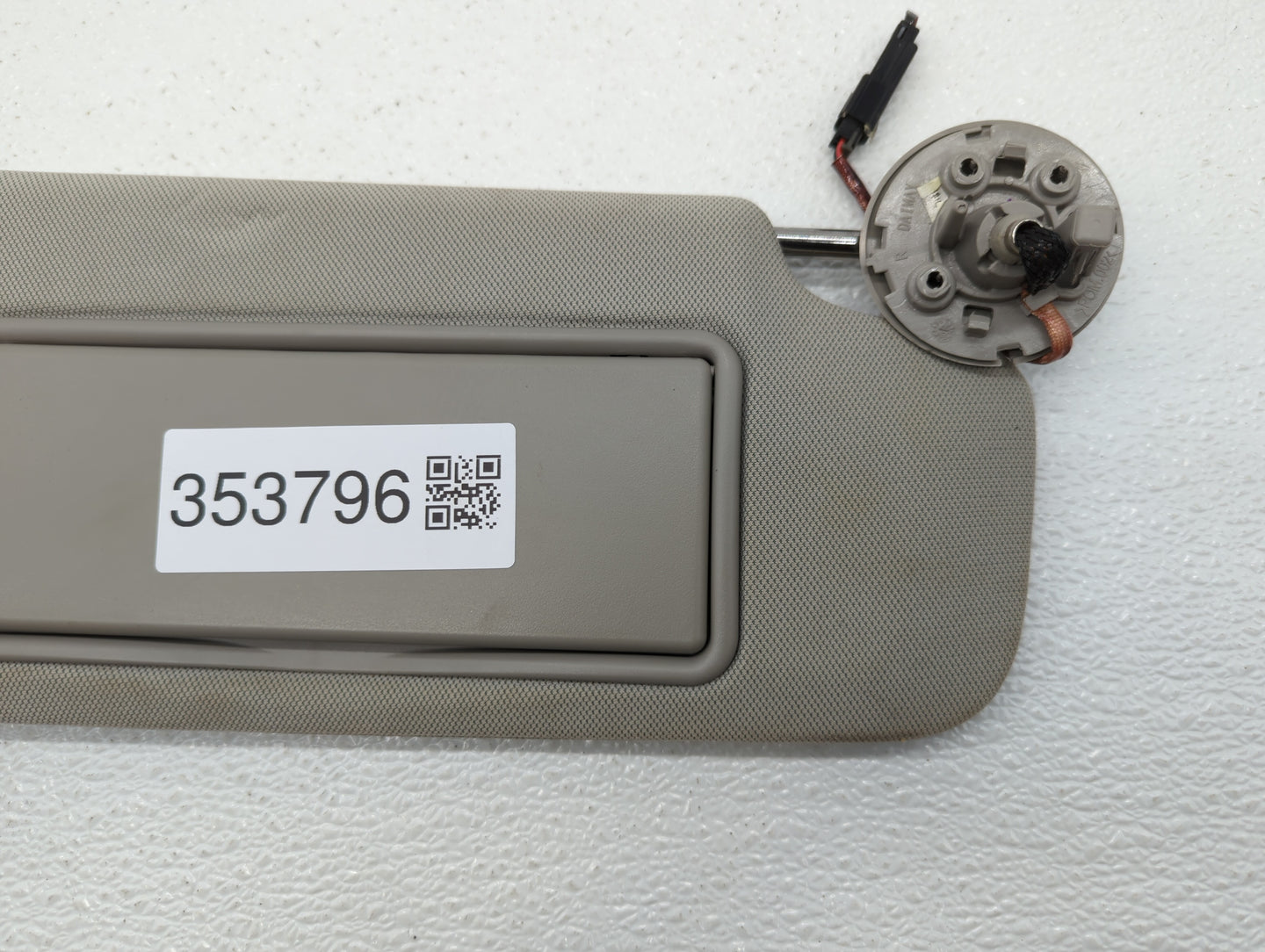 2013-2016 Chevrolet Malibu Sun Visor Shade Replacement Passenger Right Mirror Fits Fits 2013 2014 2015 2016 OEM Used Auto Pa