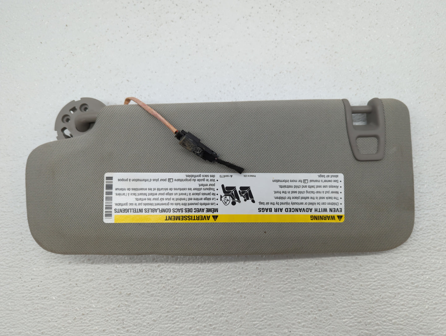 2013-2016 Chevrolet Malibu Sun Visor Shade Replacement Passenger Right Mirror Fits Fits 2013 2014 2015 2016 OEM Used Auto Pa