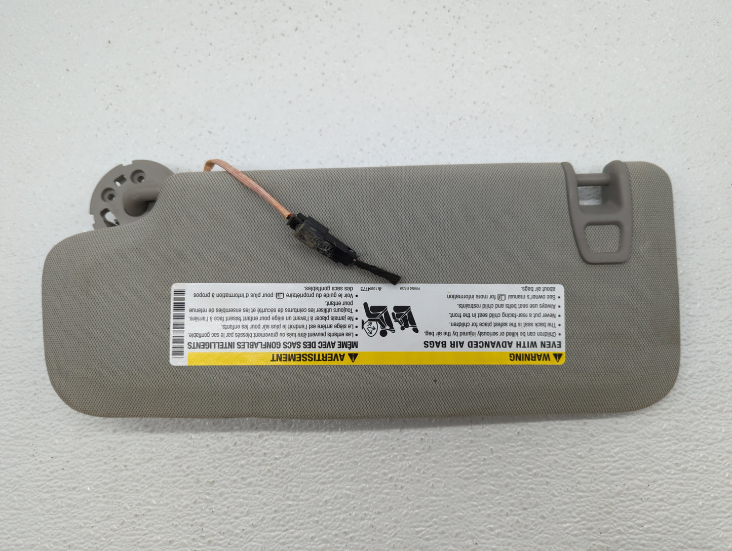 2013-2016 Chevrolet Malibu Sun Visor Shade Replacement Passenger Right Mirror Fits Fits 2013 2014 2015 2016 OEM Used Auto Pa