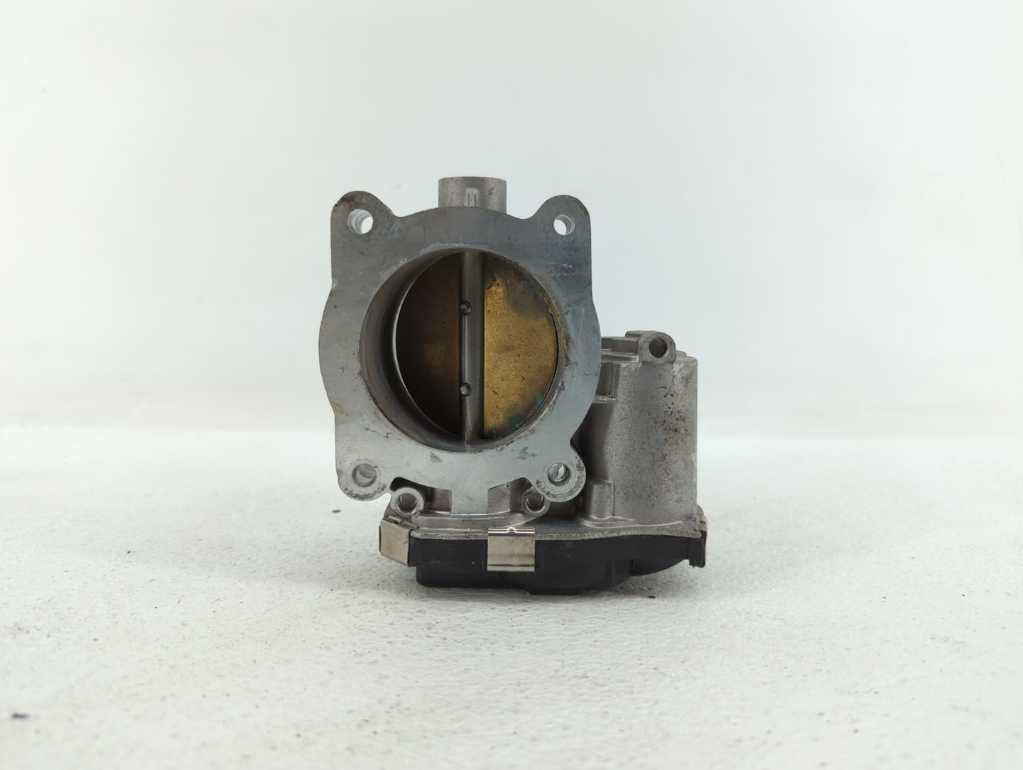 2013-2015 Chevrolet Malibu Throttle Body P/N:12627217DA 12669073DA Fits Fits 2013 2014 2015 2017 2018 OEM Used Auto Parts - 