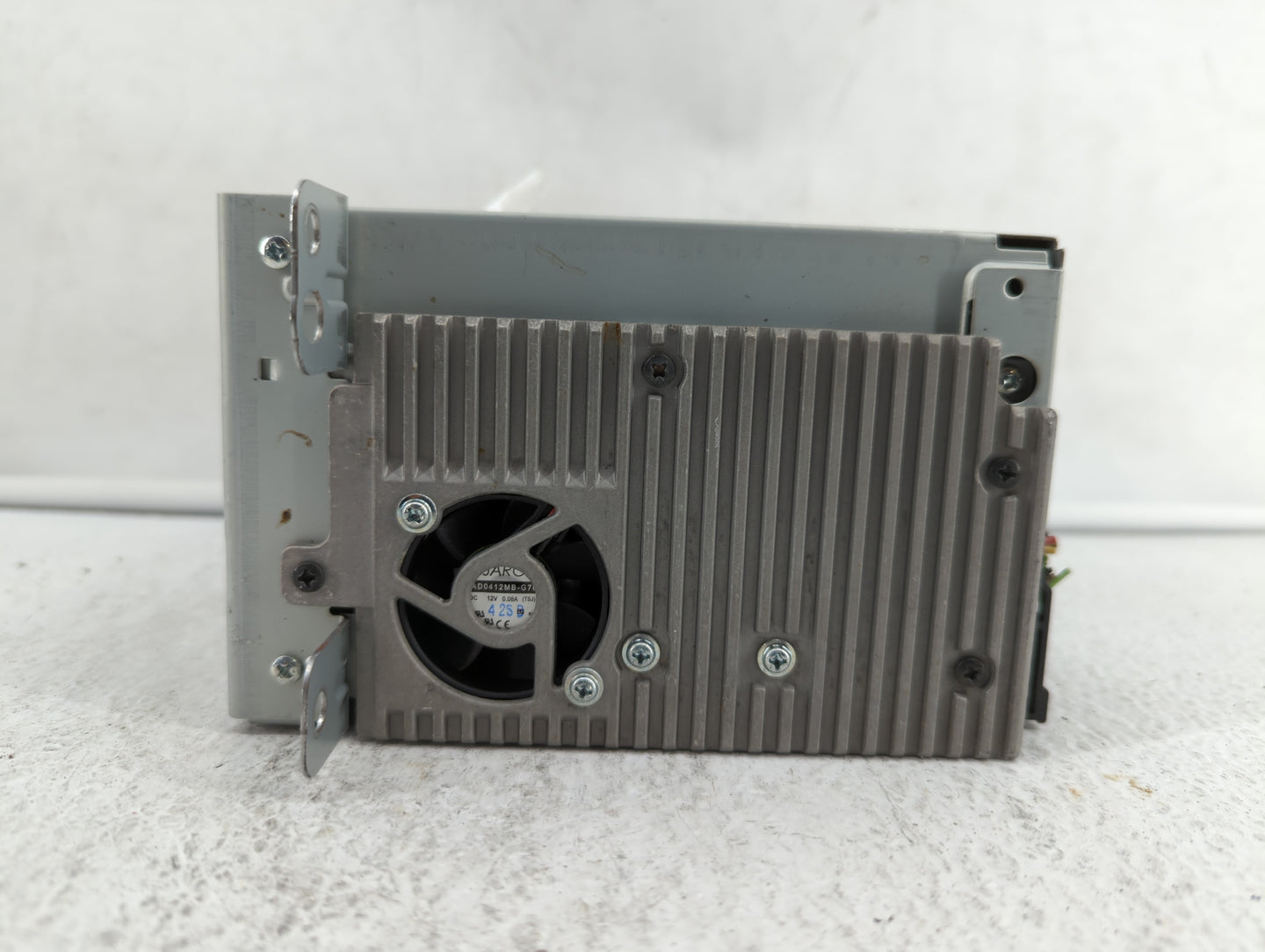 2014-2016 Chevrolet Malibu Am Fm Cd Player Radio Receiver - Oemusedautoparts1.com