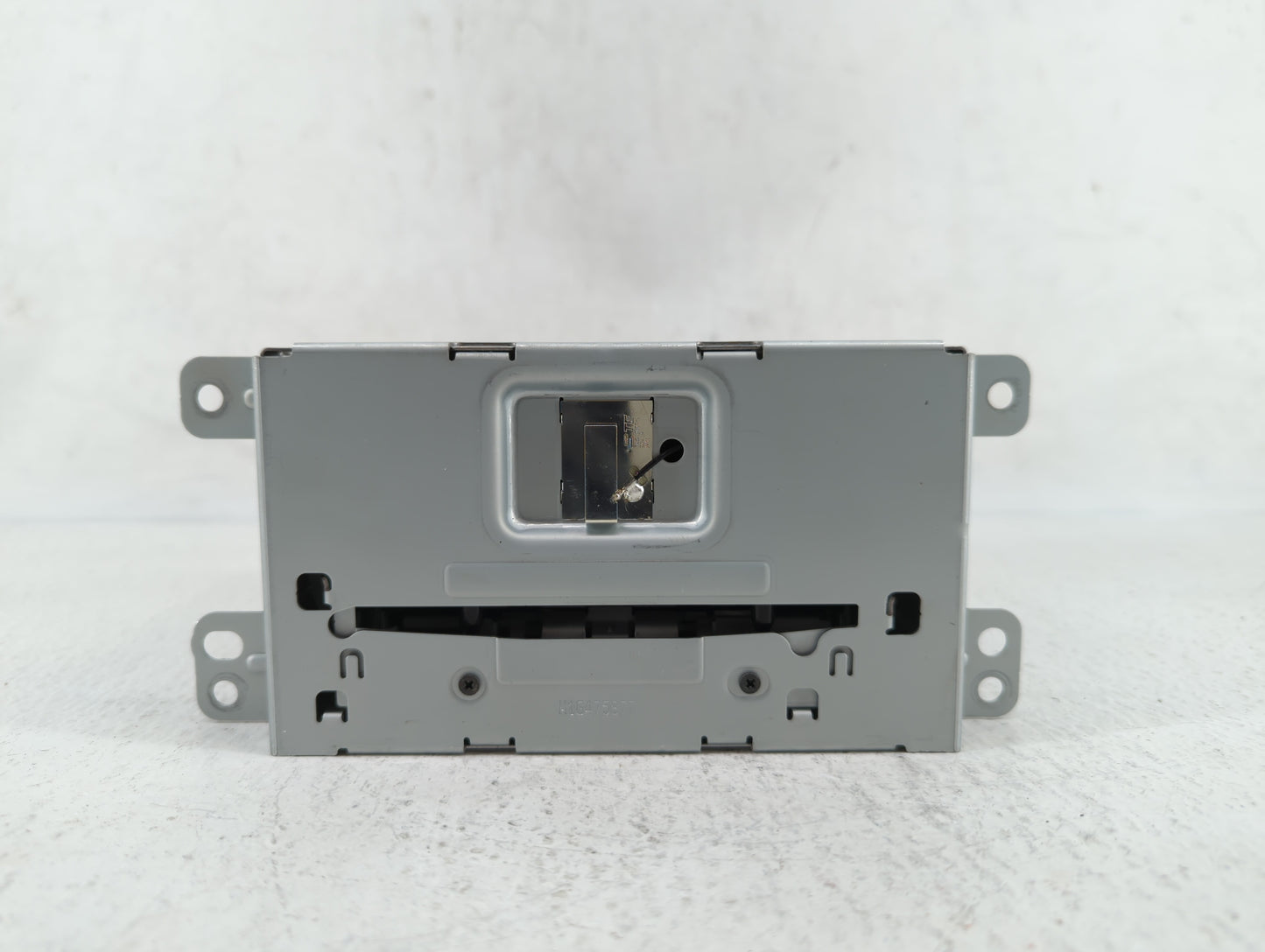 2015 Chevrolet Malibu Am Fm Cd Player Radio Receiver - Oemusedautoparts1.com
