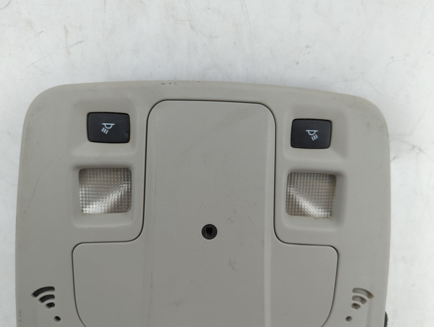 2015-2016 Chevrolet Malibu Overhead Roof Console Interior Dome Light - Oemusedautoparts1.com