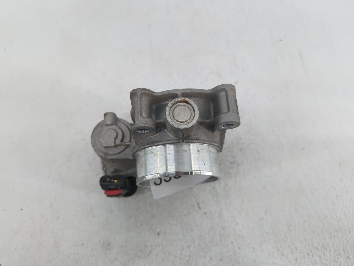 2013-2015 Chevrolet Malibu Throttle Body P/N:12670839AA 12627217DA, 12669073DA Fits Fits 2013 2014 2015 2017 2018 OEM Used A