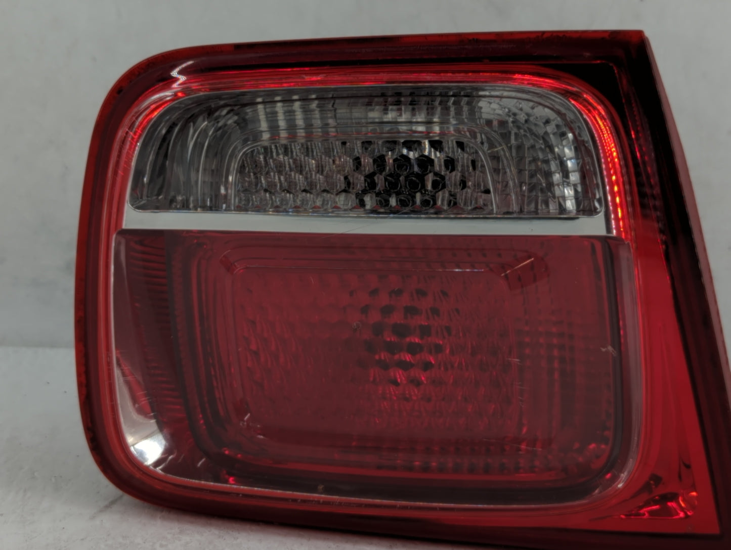 2013-2016 Chevrolet Malibu Tail Light Assembly Driver Left OEM P/N:22907311 Fits Fits 2013 2014 2015 2016 OEM Used Auto Part