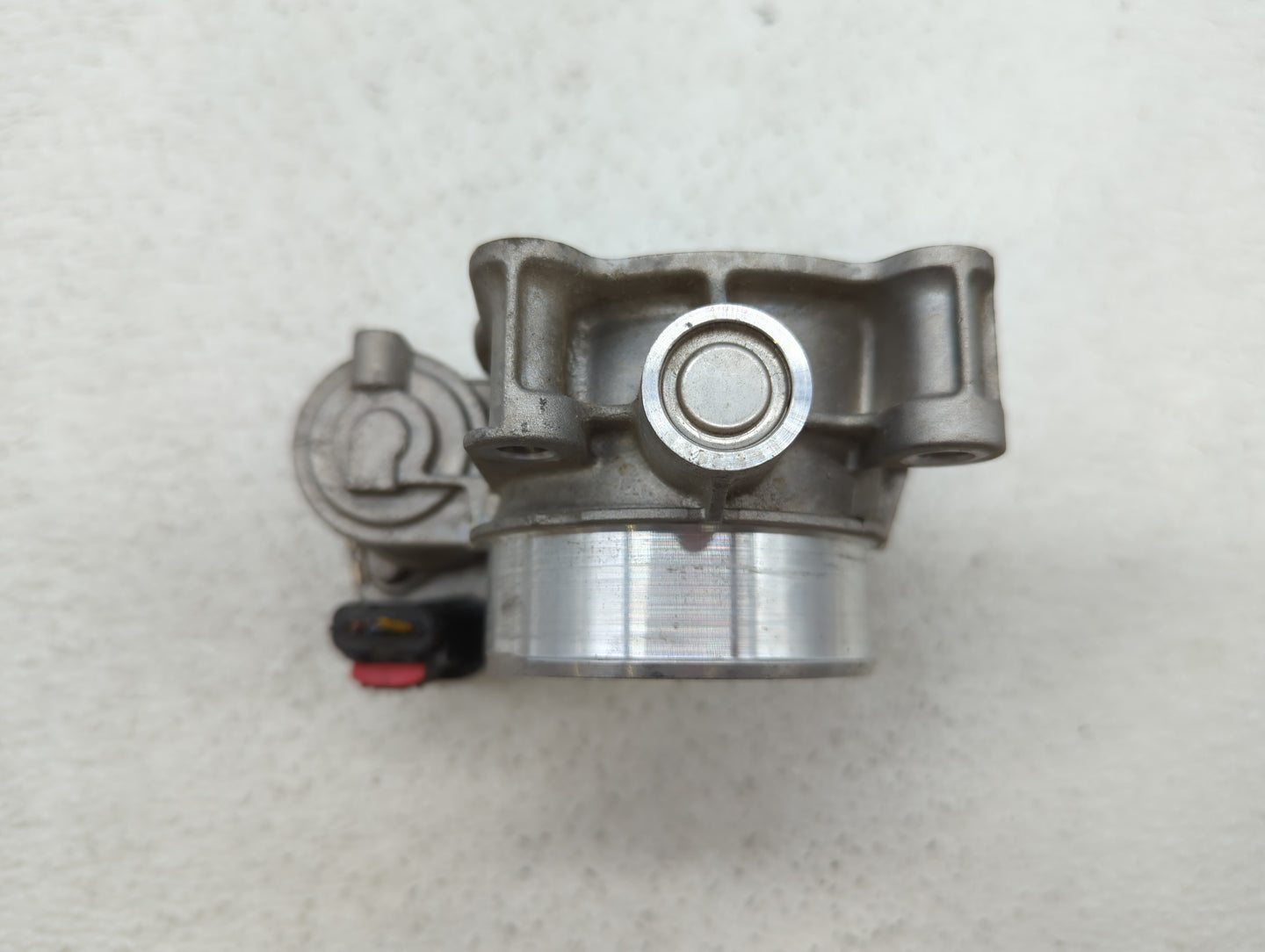 2013-2015 Chevrolet Malibu Throttle Body P/N:12670839AA 12627217DA, 12669073DA Fits Fits 2013 2014 2015 2017 2018 OEM Used A